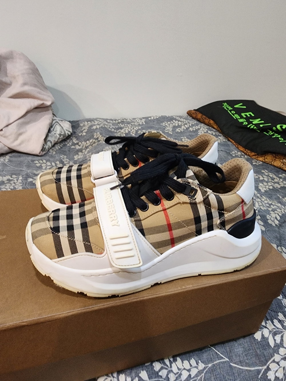 Burberry Beige Check Low-Top Women Sneakers with White Sole